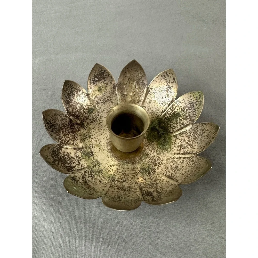 VTG Leonard Silver Company silver-plated lotus flower candle holder